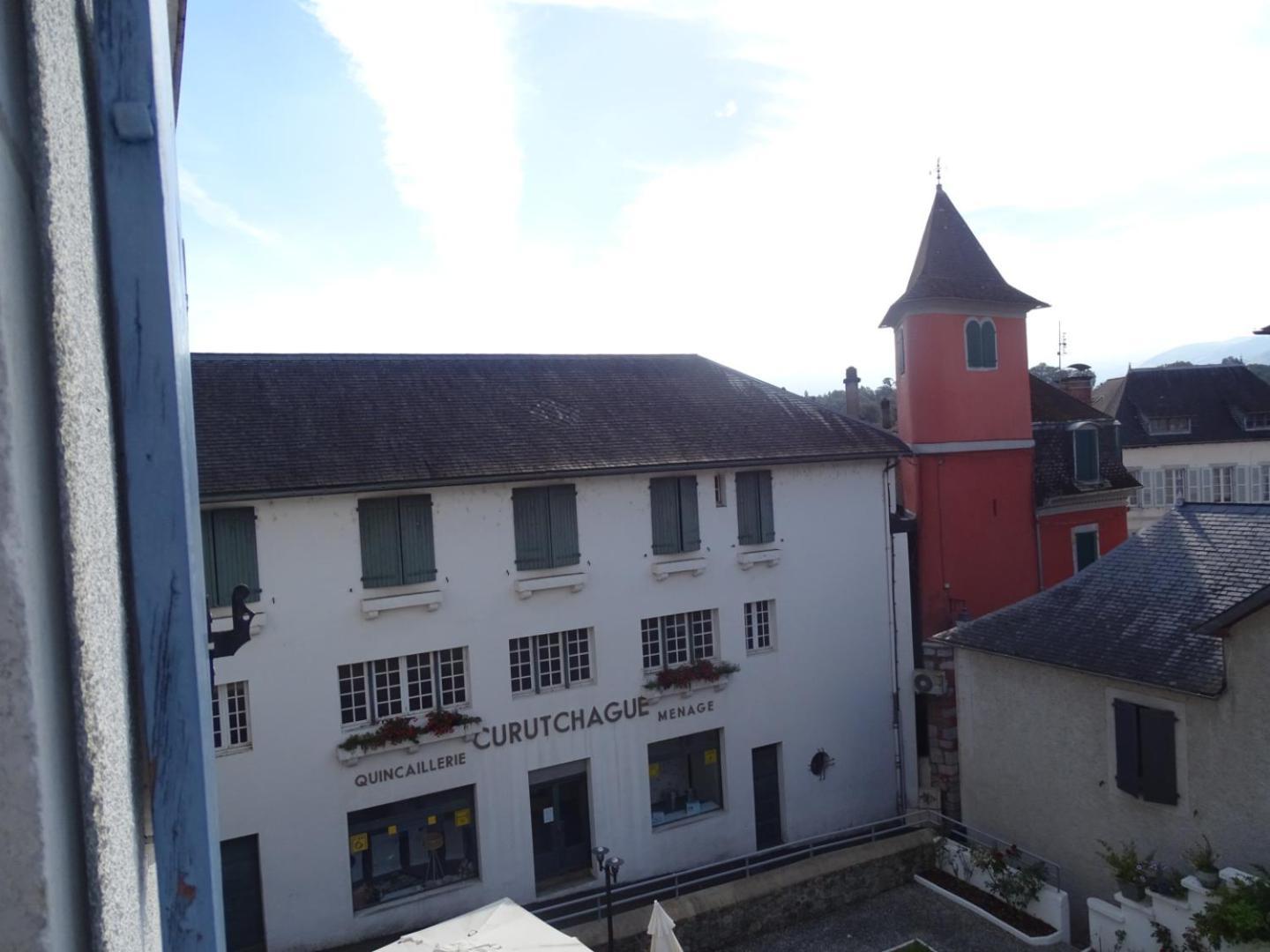 Hotel De La Poste Tardets-Sorholus Exterior foto
